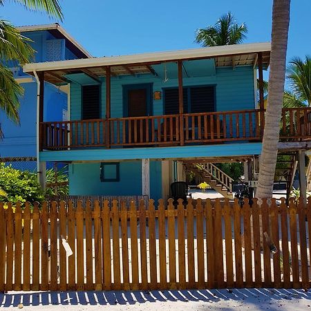 Villa Carolyn'S House Caye Caulker Esterno foto
