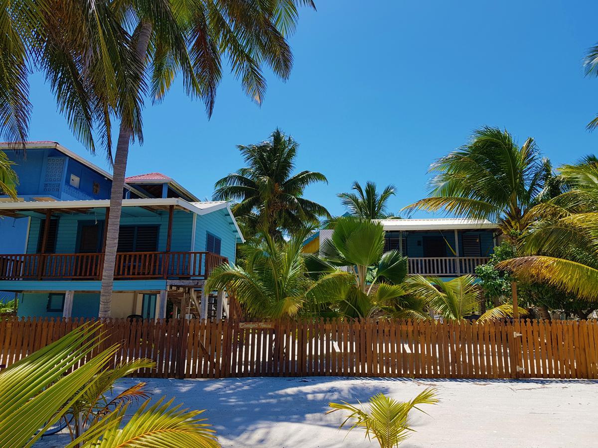 Villa Carolyn'S House Caye Caulker Esterno foto