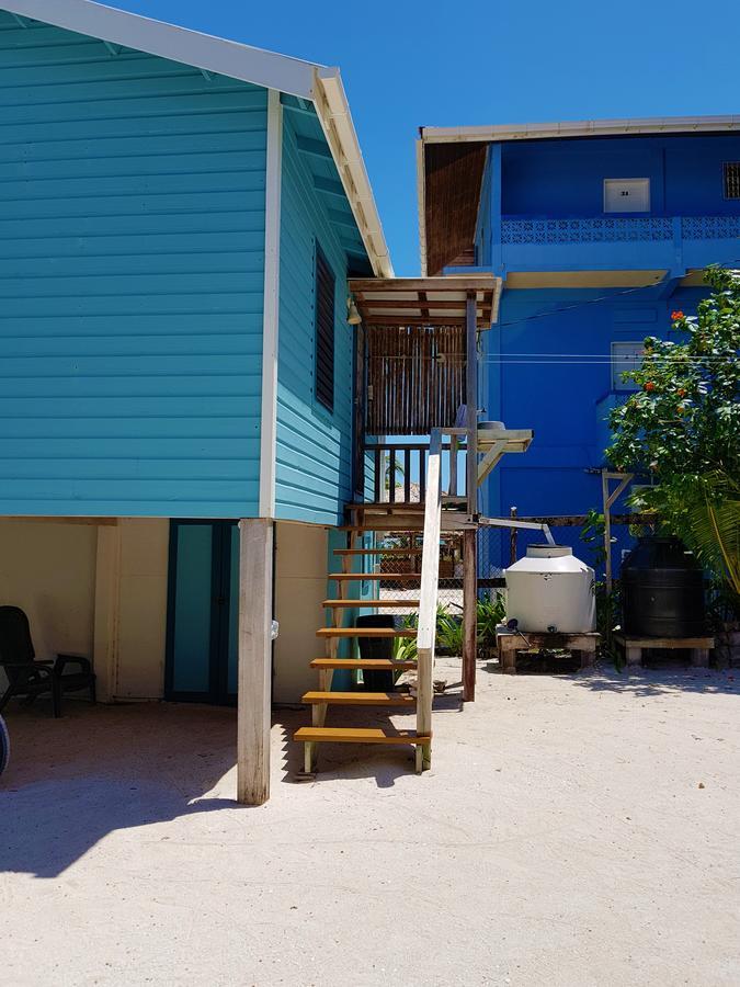 Villa Carolyn'S House Caye Caulker Esterno foto